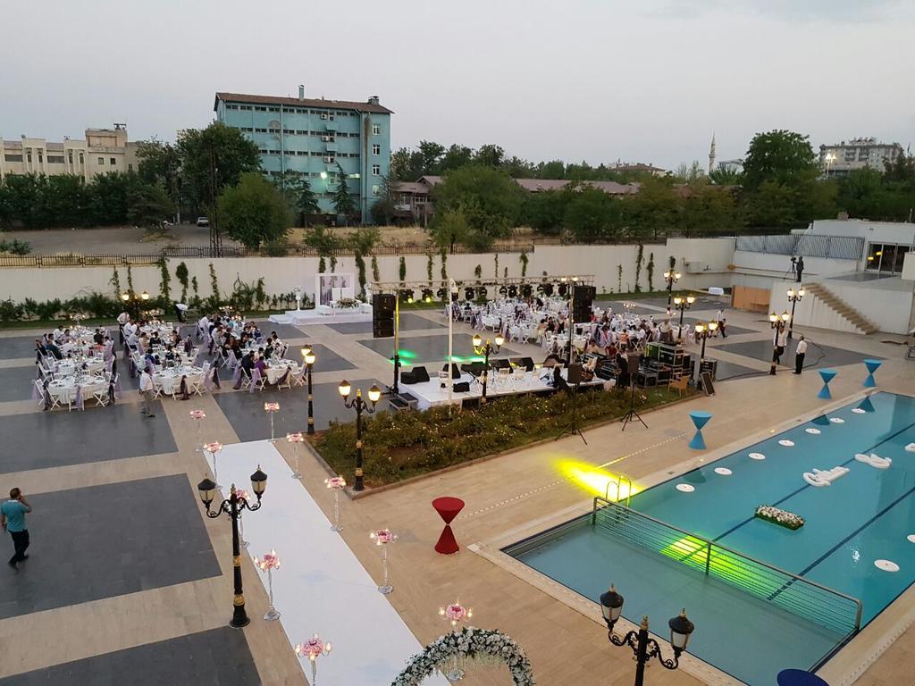 Wyndham Garden Diyarbakir Hotel Exterior foto