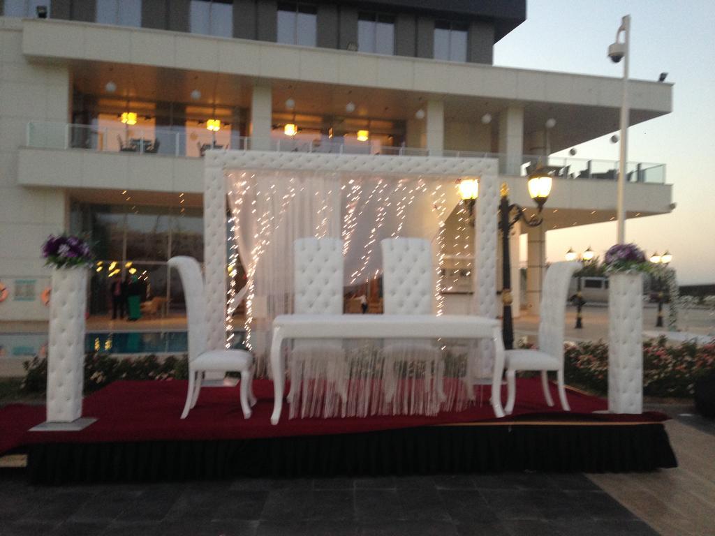 Wyndham Garden Diyarbakir Hotel Exterior foto