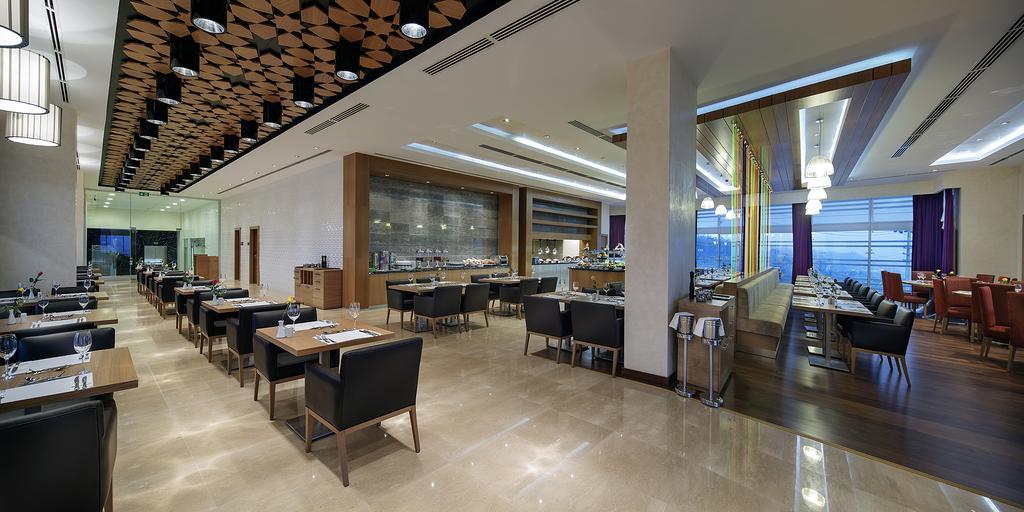 Wyndham Garden Diyarbakir Hotel Exterior foto