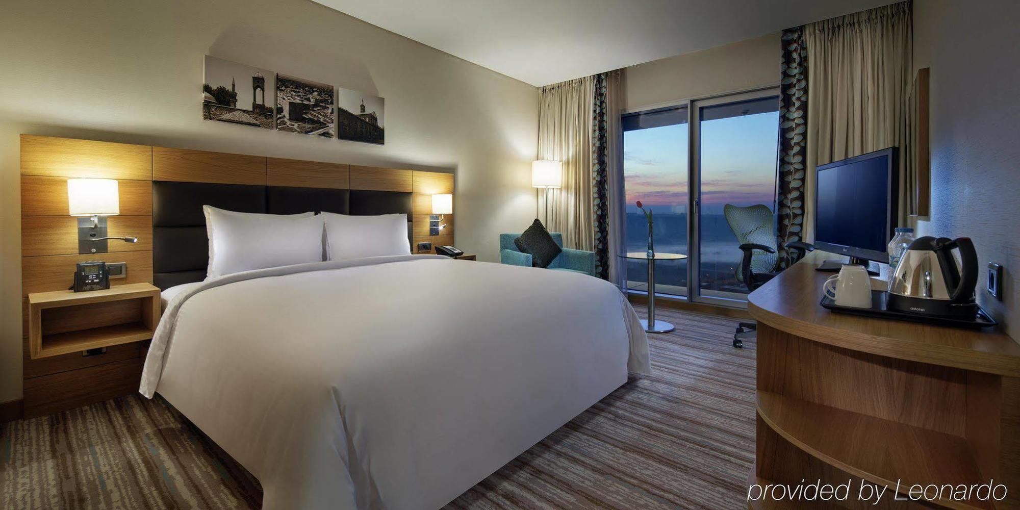 Wyndham Garden Diyarbakir Hotel Exterior foto